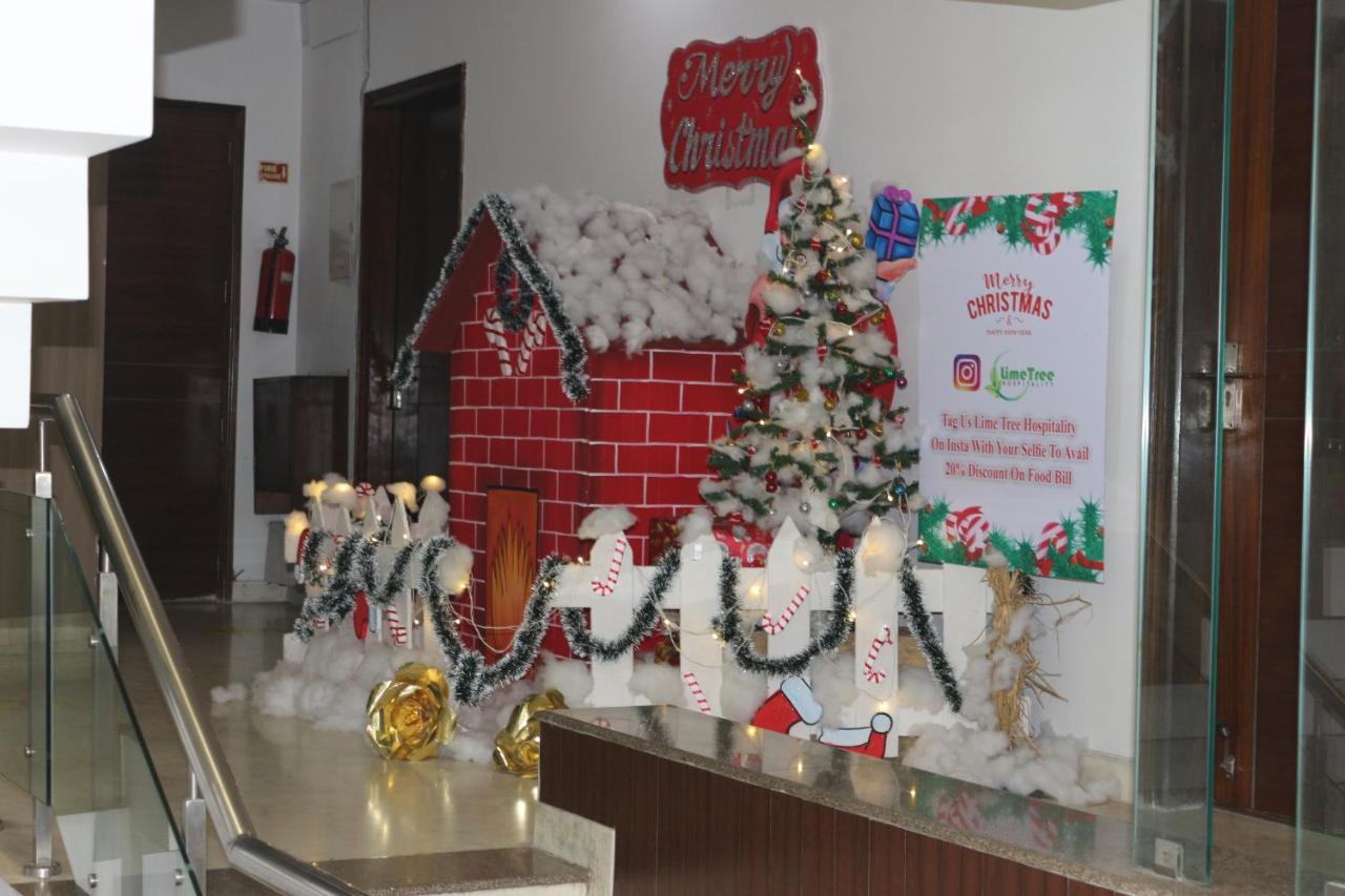 Lime Tree Hotel Sushant Lok Gurgaon Sector 29 Next To Iffco Chowk Metro Экстерьер фото